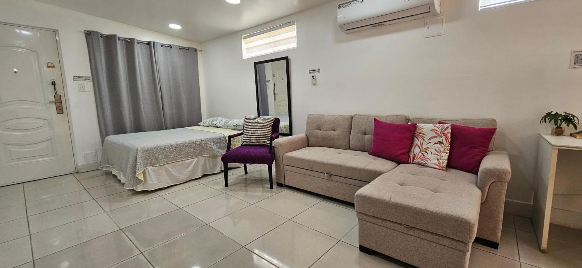 Tocumen Airport Los Corcho Suites Tapia Numero Dos ภายนอก รูปภาพ